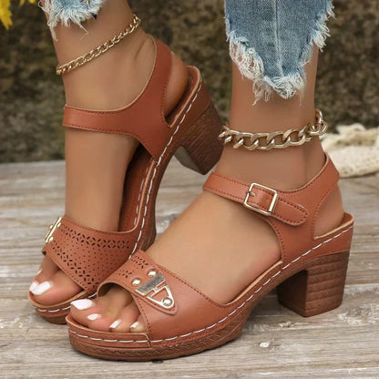 🔥 Women's Chunky Heeled Sandals